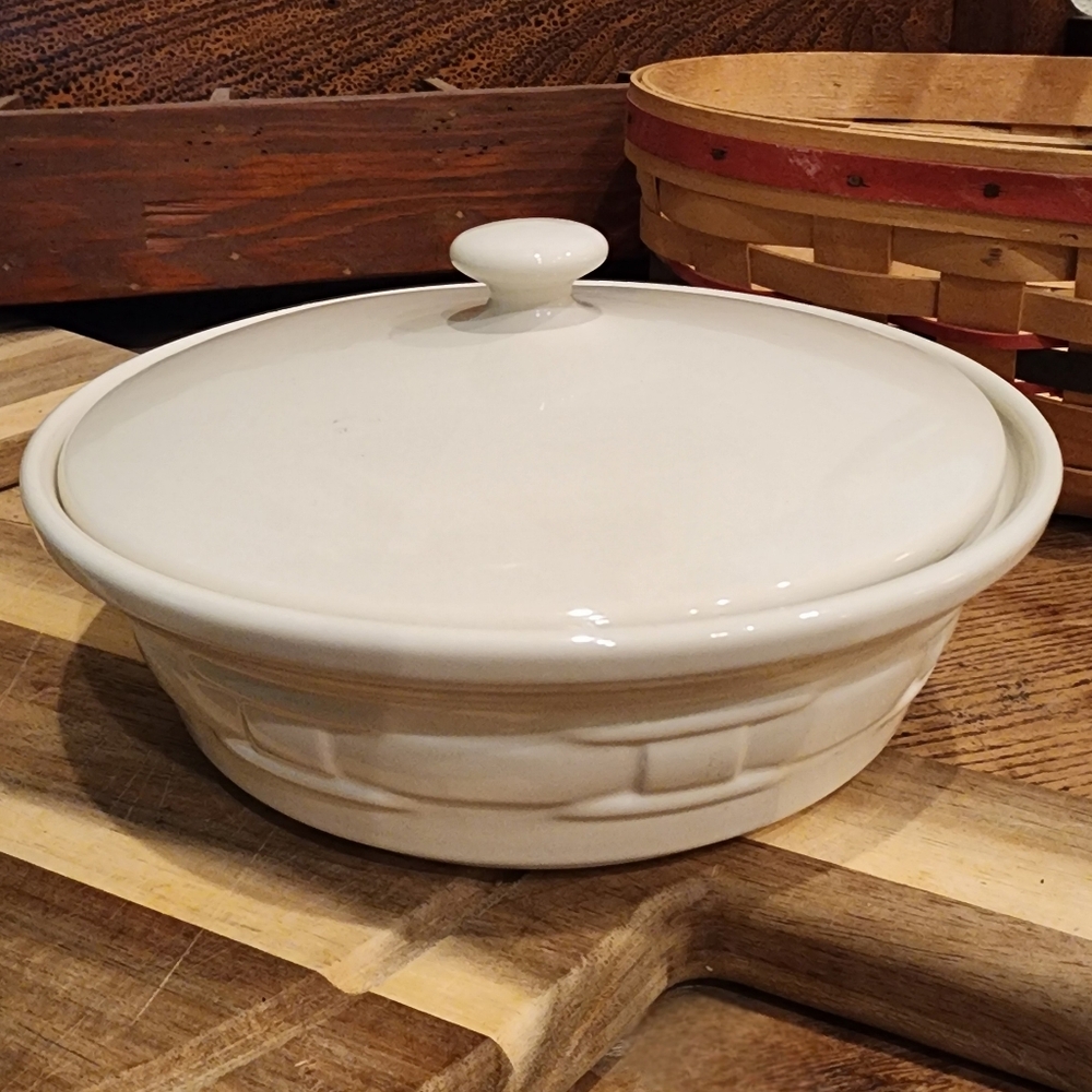Woven Traditions Ivory LONGABERGER 1 Quart Round Covered Casserole Baking Dish